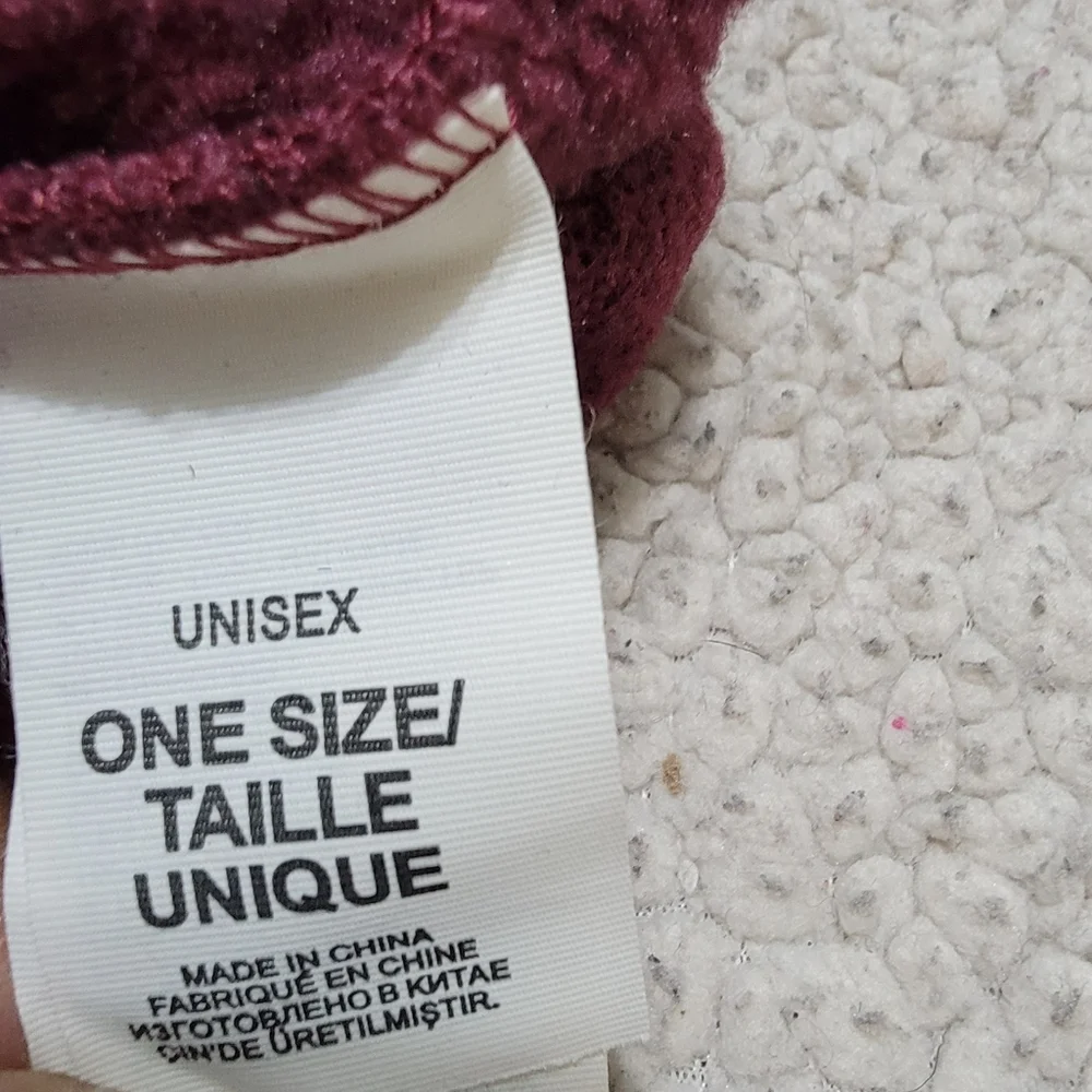 The North Face Wine Burgundy Beanie Hat‎ One-Size
